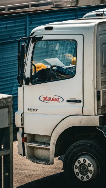 OĞULGAZ dağıtım kamyonu
