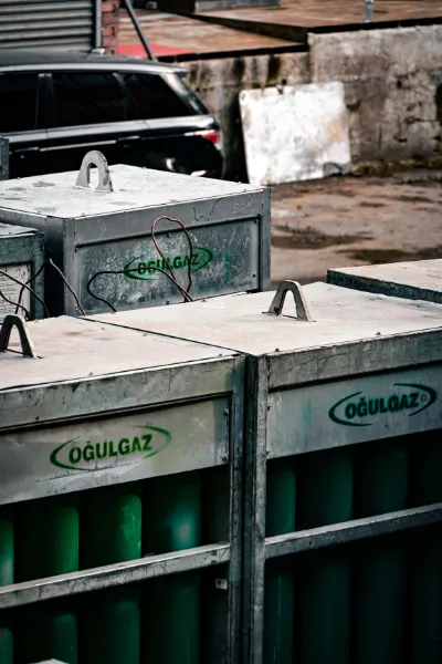 Yeşil gaz tüpü paketleri